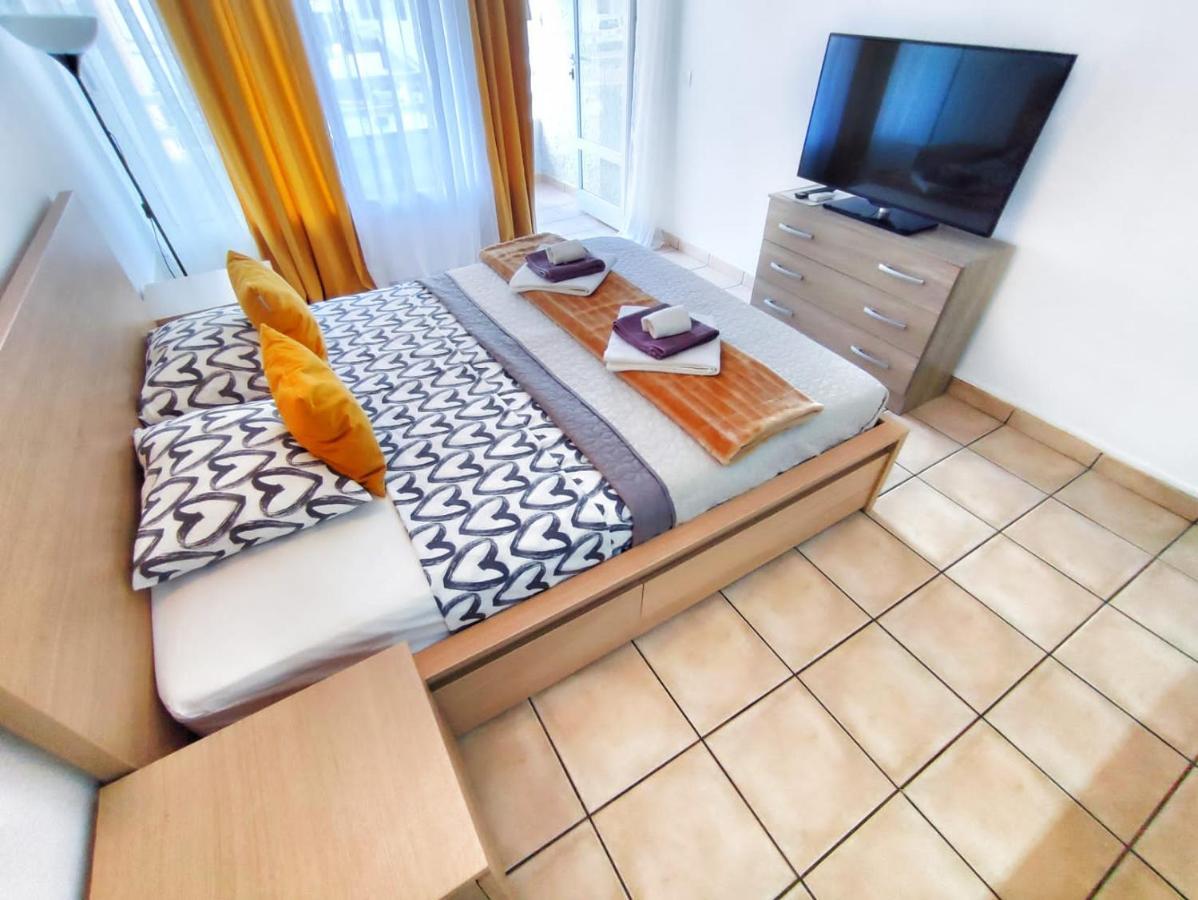 Chill Out Borinquen Apartment Playa de las Americas  Exterior photo
